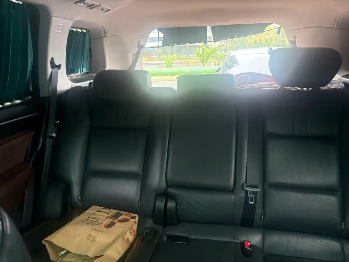 2017 GAC Trumpchi GS8 2.0T 201HP L4 6AT,autocango,china used car exporter,china ev exporter,chinese used car exporter,chinese used ev exporter