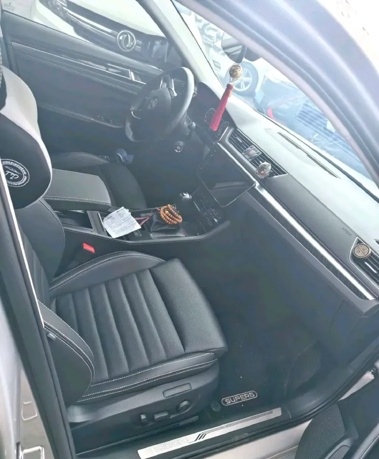 2022 Skoda Superb 1.4T 150HP L4 7DCT,autocango,china used car exporter,china ev exporter,chinese used car exporter,chinese used ev exporter