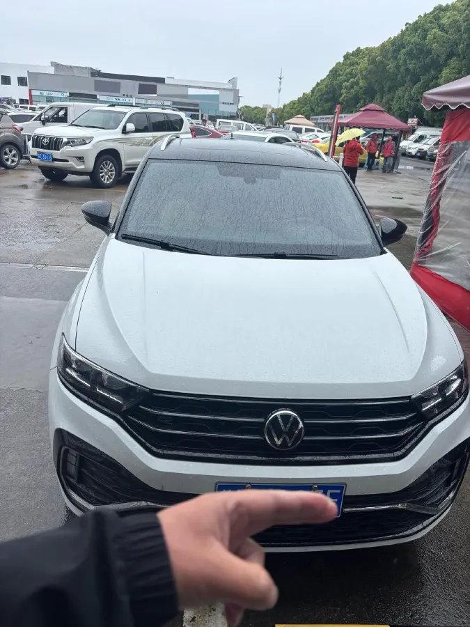 2022 Volkswagen T-Roc 1.4T 150HP L4 7DCT,autocango,china used car exporter,china ev exporter,chinese used car exporter,chinese used ev exporter