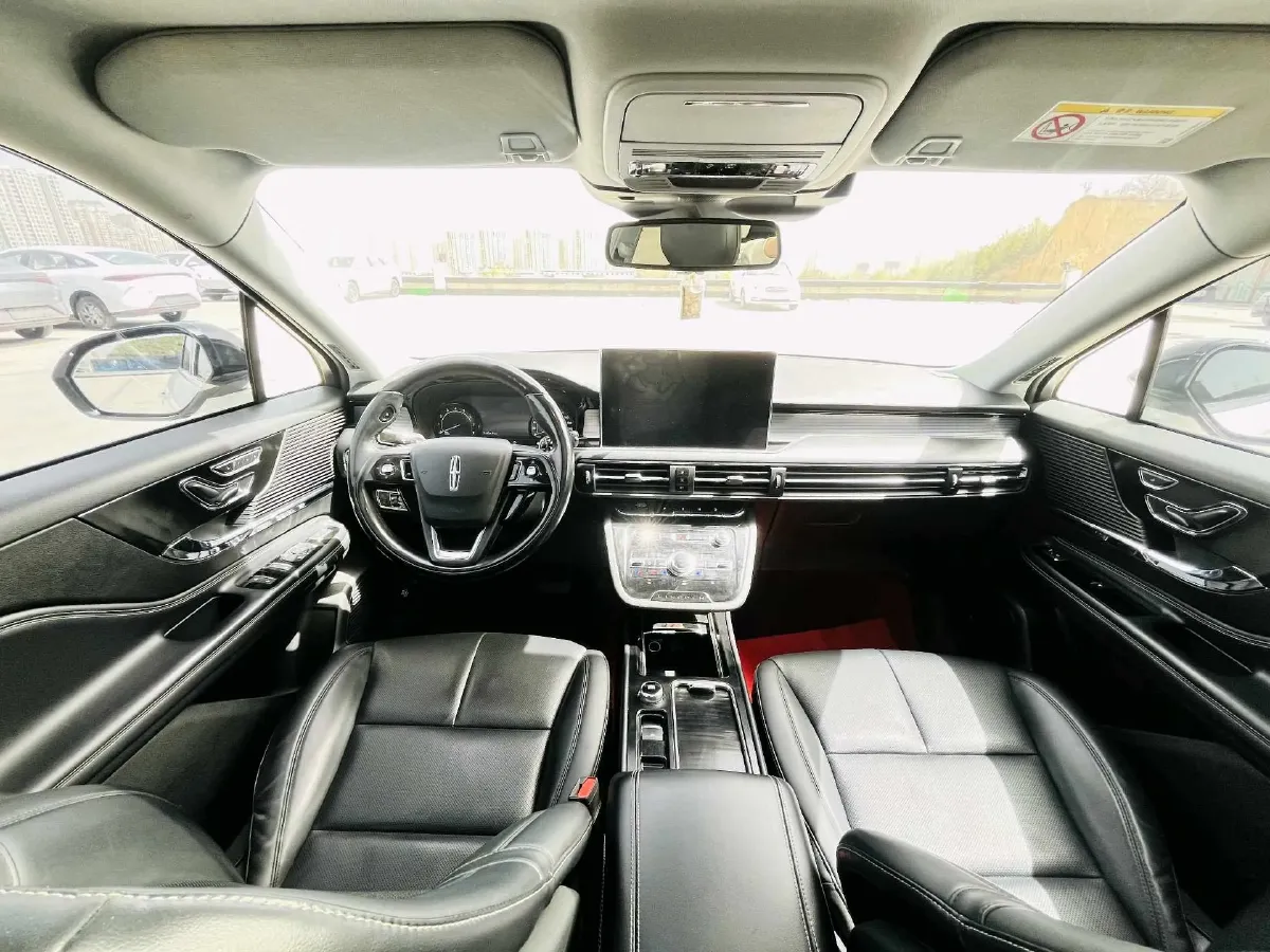 2020 Lincoln Corsair 2.0T 245HP L4 8AT,autocango,china used car exporter,china ev exporter,chinese used car exporter,chinese used ev exporter