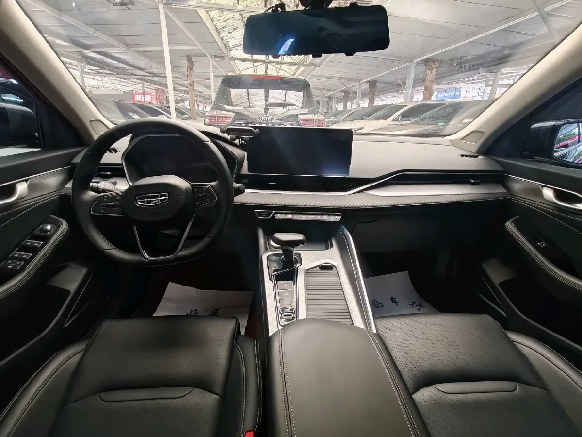 2020 Geely Binray 1.0T 133HP L3 6DCT,autocango,china used car exporter,china ev exporter,chinese used car exporter,chinese used ev exporter