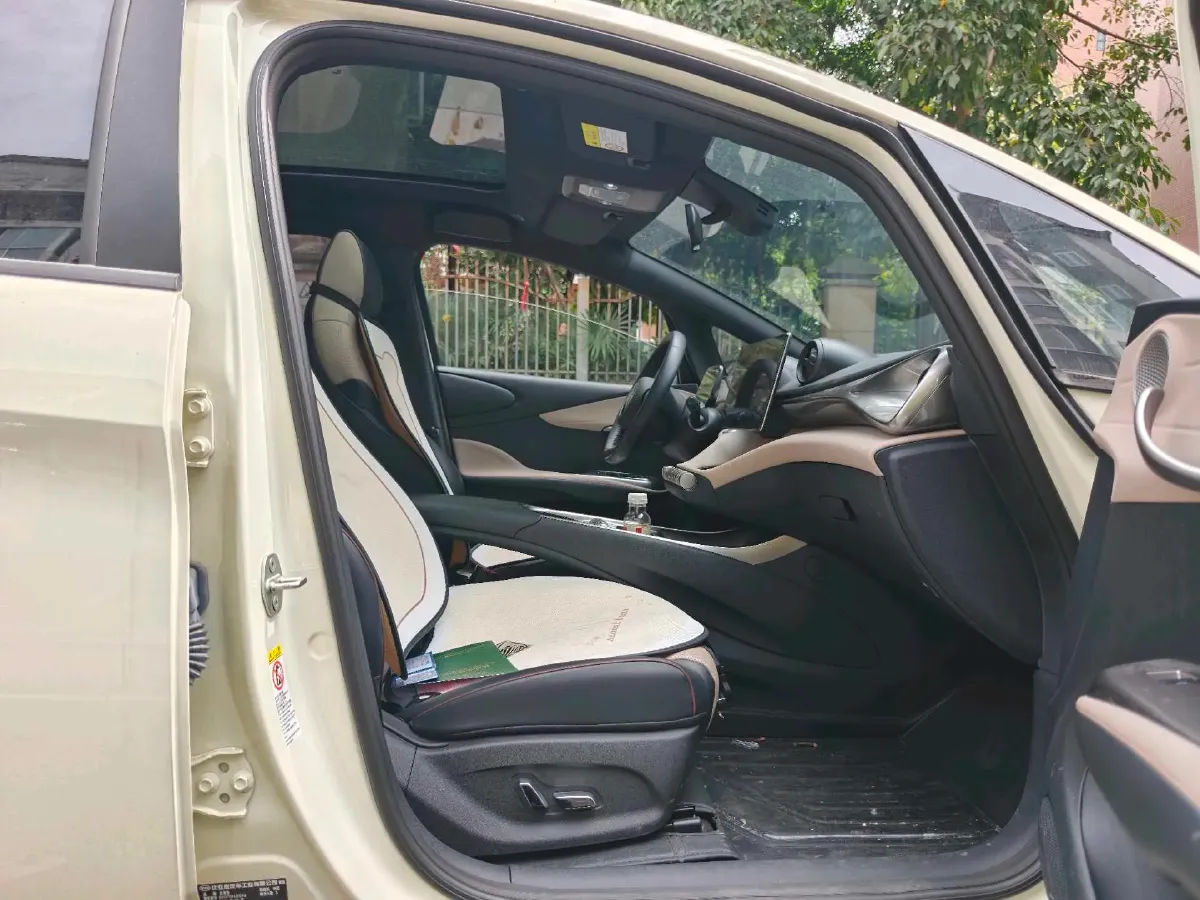 2023 BYD Dolphin BEV 44.928KWH,autocango,china used car exporter,china ev exporter,chinese used car exporter,chinese used ev exporter