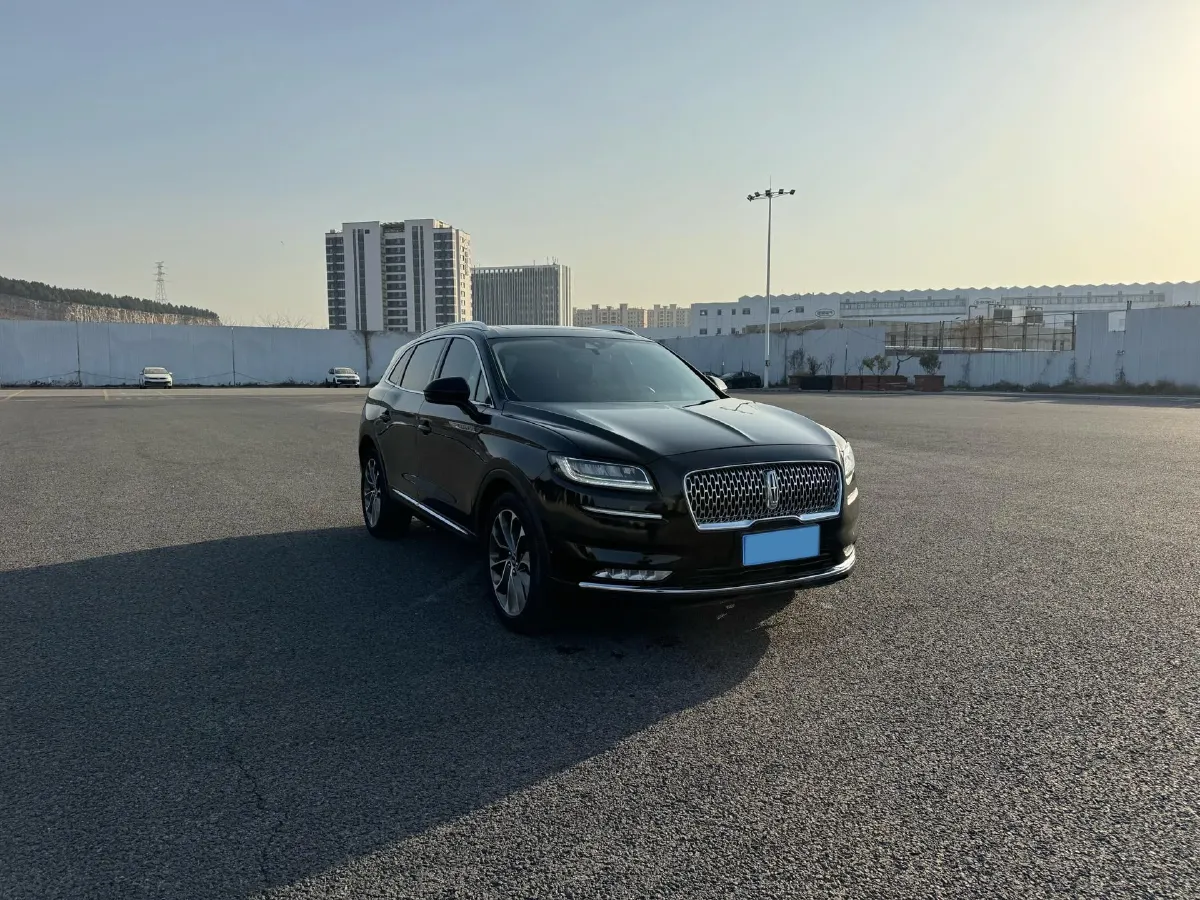 2021 Lincoln Nautilus 2.0T 245HP L4 8AT,autocango,china used car exporter,china ev exporter,chinese used car exporter,chinese used ev exporter