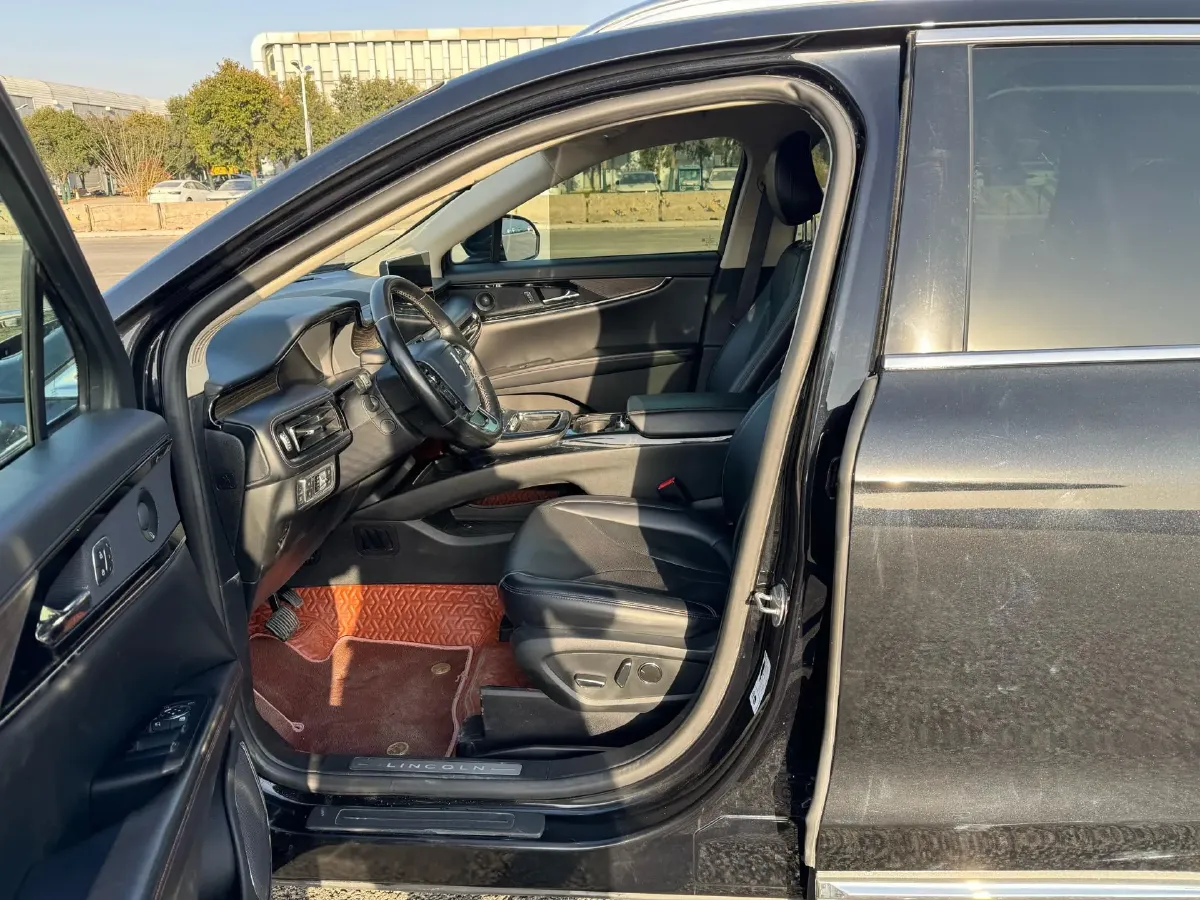 2021 Lincoln Nautilus 2.0T 245HP L4 8AT,autocango,china used car exporter,china ev exporter,chinese used car exporter,chinese used ev exporter