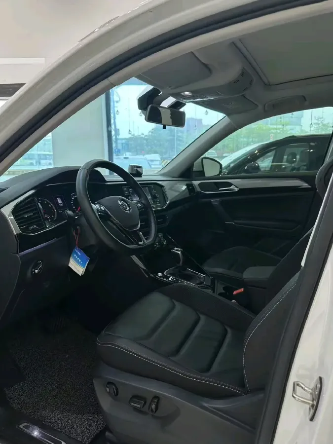 2019 Renault Koleos 2.0L 154HP L4 CVT,autocango,china used car exporter,china ev exporter,chinese used car exporter,chinese used ev exporter