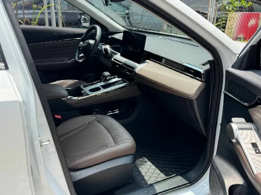 2024 GAC Trumpchi GS4 1.5T 177HP L4 7DCT,autocango,china used car exporter,china ev exporter,chinese used car exporter,chinese used ev exporter