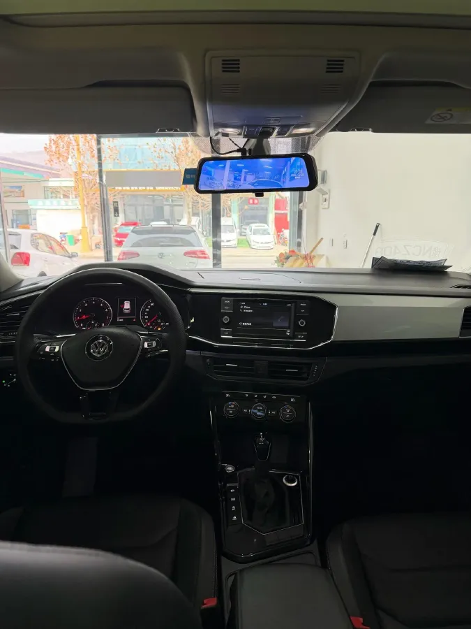 2019 Jeep Cherokee 2.0T 234HP L4 9AT,autocango,china used car exporter,china ev exporter,chinese used car exporter,chinese used ev exporter