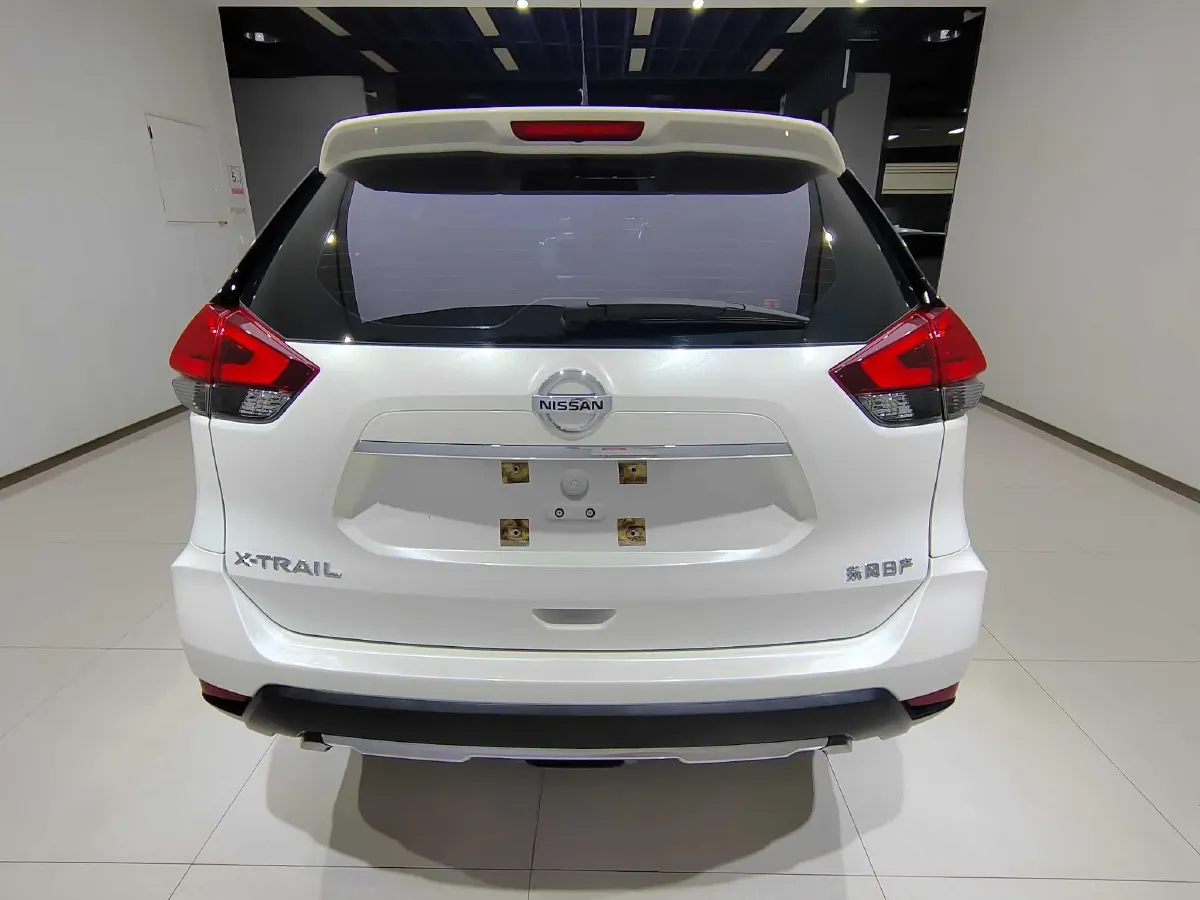 2021 Nissan X-Trail 2.0L 151HP L4 CVT,autocango,china used car exporter,china ev exporter,chinese used car exporter,chinese used ev exporter