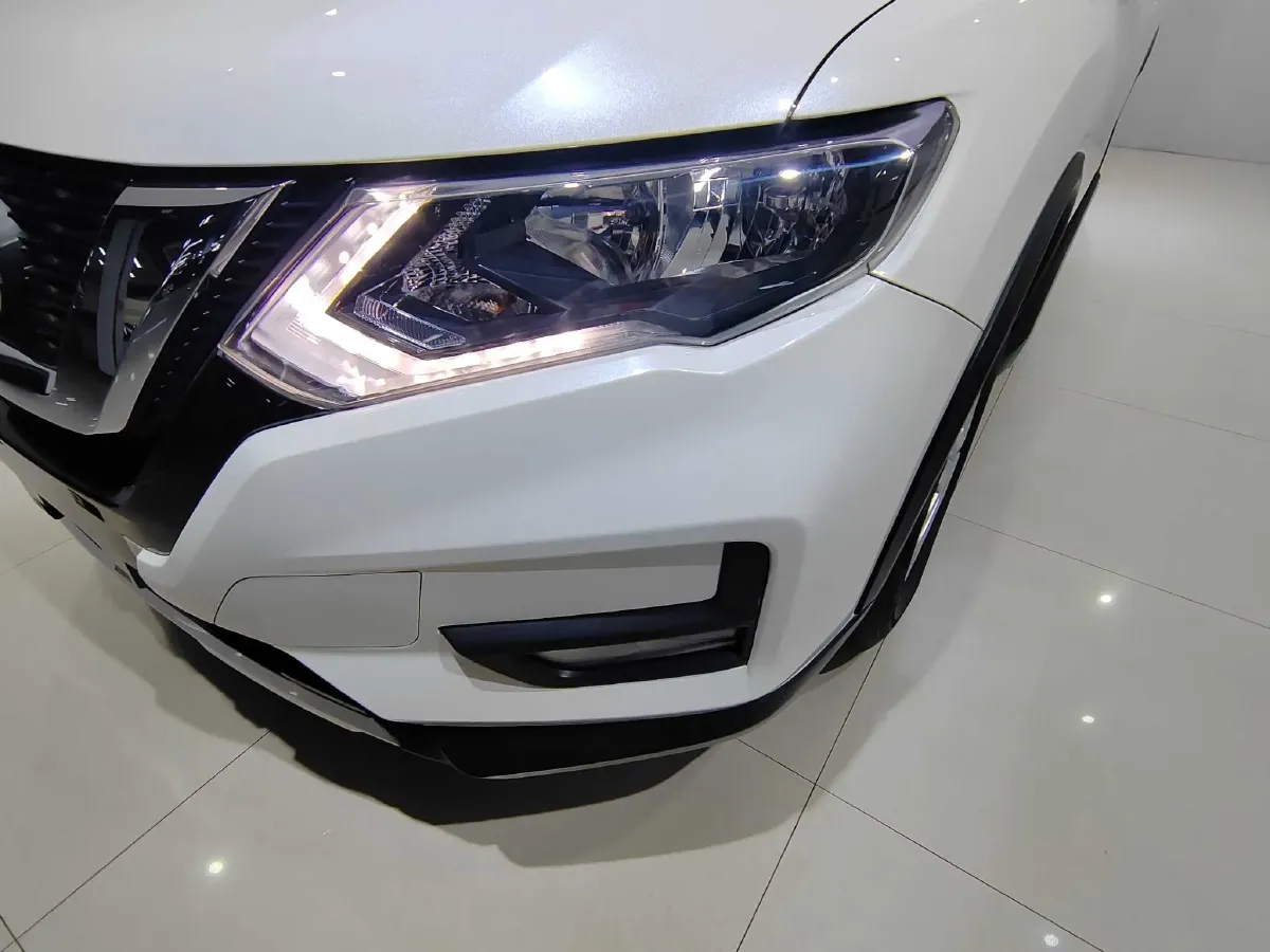 2021 Nissan X-Trail 2.0L 151HP L4 CVT,autocango,china used car exporter,china ev exporter,chinese used car exporter,chinese used ev exporter