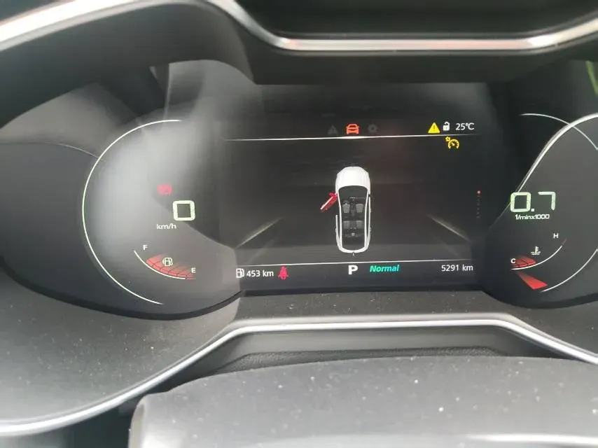 2025 MG MG6 1.5T 181HP L4 7DCT,autocango,china used car exporter,china ev exporter,chinese used car exporter,chinese used ev exporter