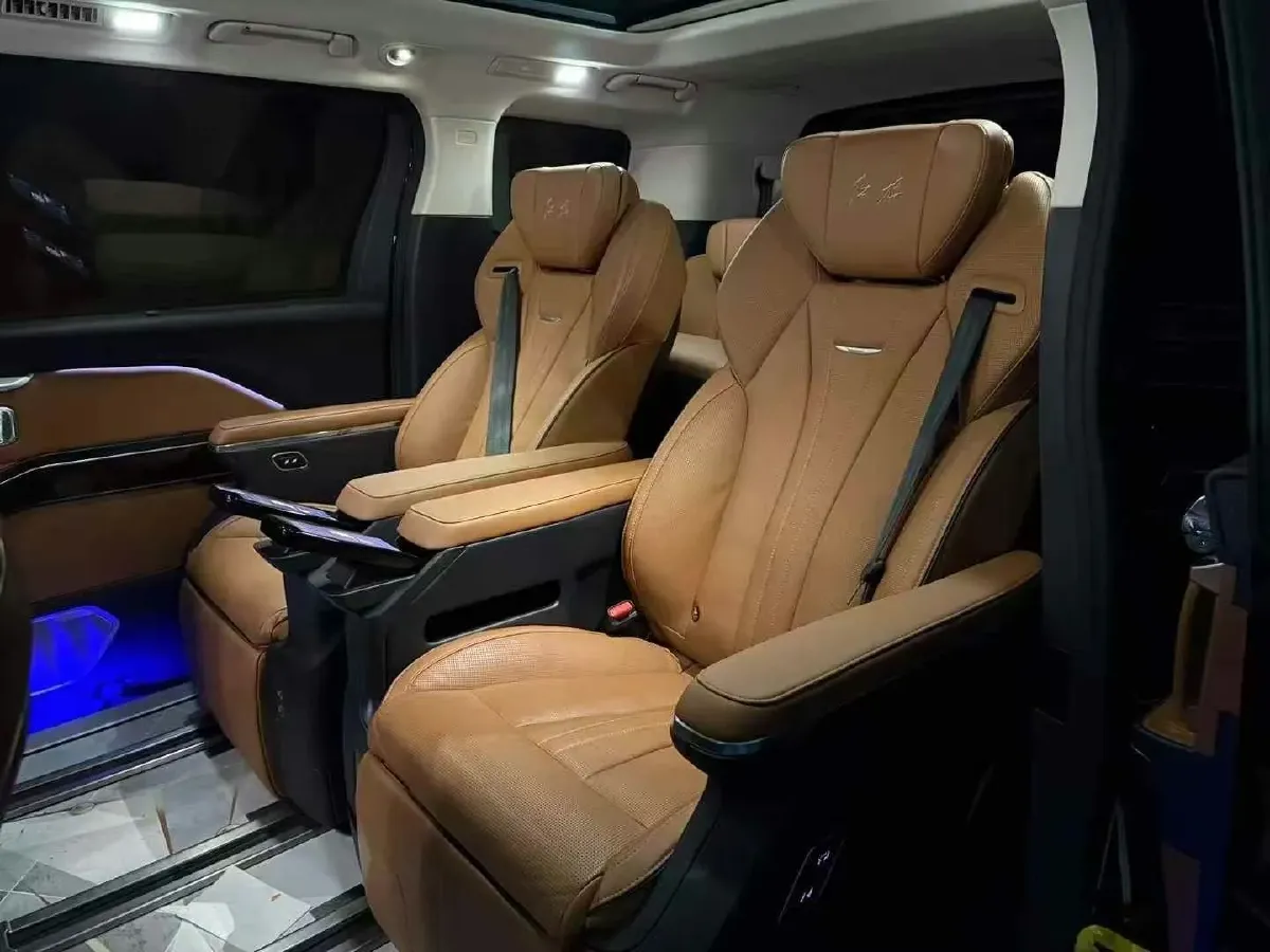 2023 HongQi HQ9 2.0T 252HP L4 8AT,autocango,china used car exporter,china ev exporter,chinese used car exporter,chinese used ev exporter