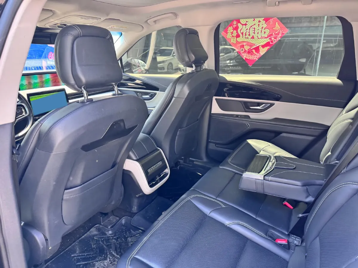 2023 Lincoln Nautilus 2.0T 261HP L4 8AT,autocango,china used car exporter,china ev exporter,chinese used car exporter,chinese used ev exporter