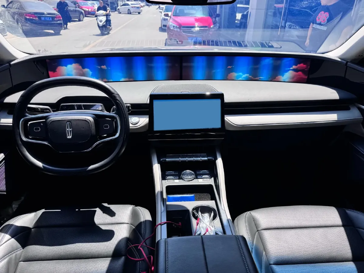 2023 Lincoln Nautilus 2.0T 261HP L4 8AT,autocango,china used car exporter,china ev exporter,chinese used car exporter,chinese used ev exporter