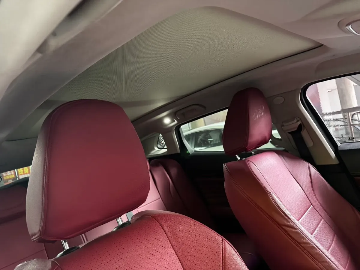 2019 WEY VV7 2.0T 227HP L4 7DCT,autocango,china used car exporter,china ev exporter,chinese used car exporter,chinese used ev exporter