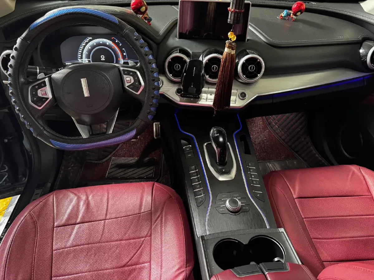 2019 WEY VV7 2.0T 227HP L4 7DCT,autocango,china used car exporter,china ev exporter,chinese used car exporter,chinese used ev exporter