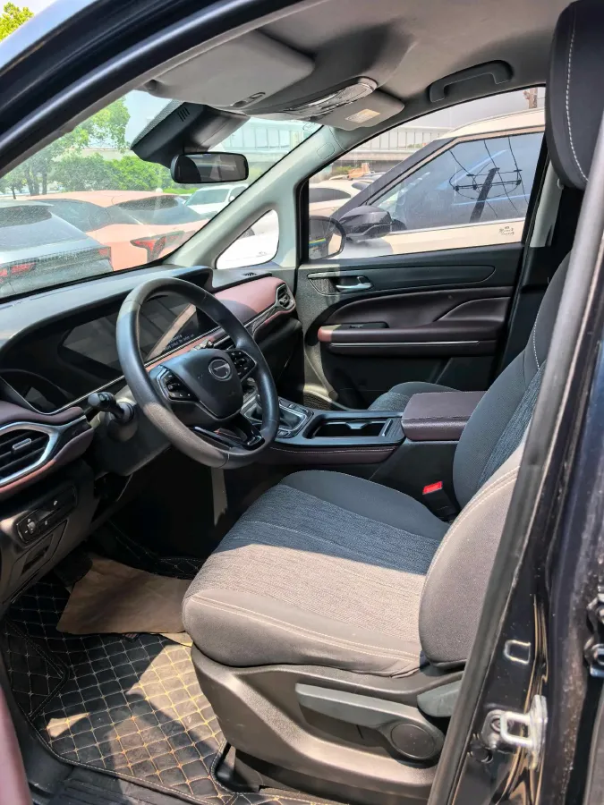 2021 GAC Trumpchi M6 1.5T 169HP L4 7DCT,autocango,china used car exporter,china ev exporter,chinese used car exporter,chinese used ev exporter