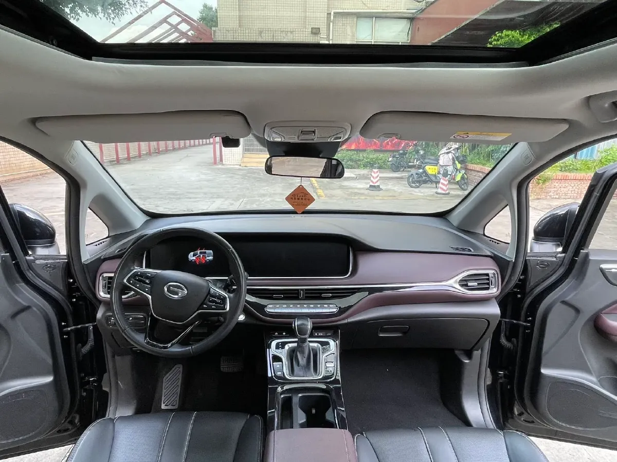 2023 GAC Trumpchi M6 1.5T 177HP L4 7DCT,autocango,china used car exporter,china ev exporter,chinese used car exporter,chinese used ev exporter