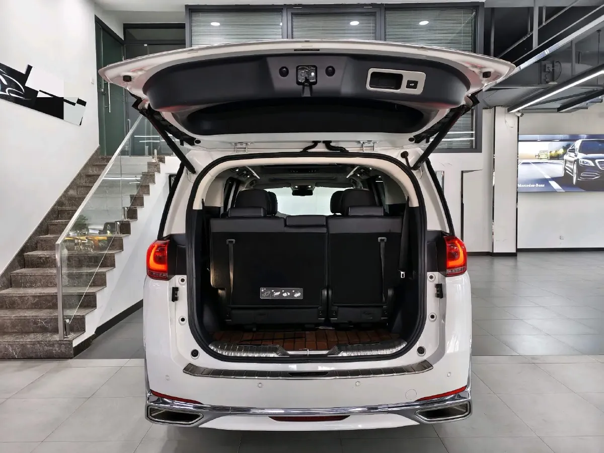 2021 GAC Trumpchi M8 2.0T 252HP L4 8AT,autocango,china used car exporter,china ev exporter,chinese used car exporter,chinese used ev exporter