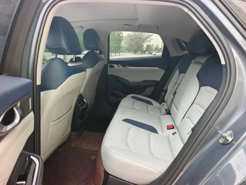 2021 Geely Preface 2.0T 190HP L4 7DCT,autocango,china used car exporter,china ev exporter,chinese used car exporter,chinese used ev exporter