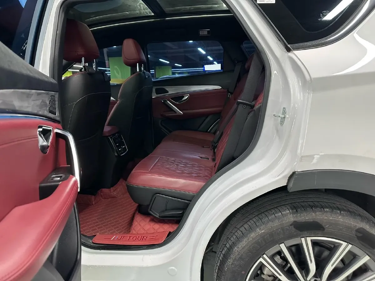 2023 Jetour X70 Plus 1.5T 156HP L4 6DCT,autocango,china used car exporter,china ev exporter,chinese used car exporter,chinese used ev exporter