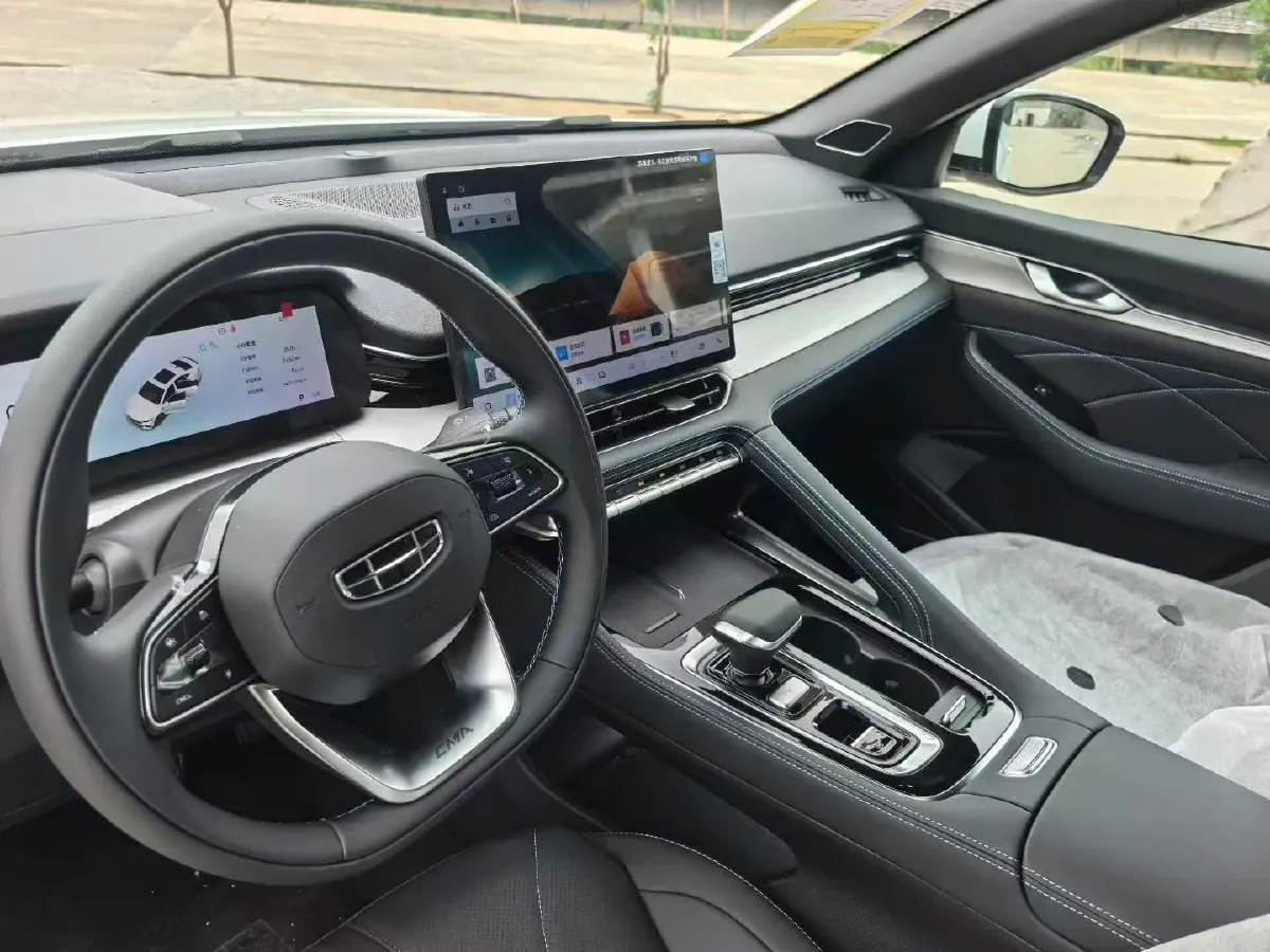 2026 Geely Preface 1.5T 181HP L4 7DCT,autocango,china used car exporter,china ev exporter,chinese used car exporter,chinese used ev exporter