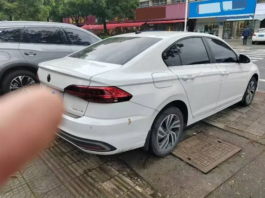 2025 Volkswagen Bora 1.2T 116HP L4 7DCT,autocango,china used car exporter,china ev exporter,chinese used car exporter,chinese used ev exporter