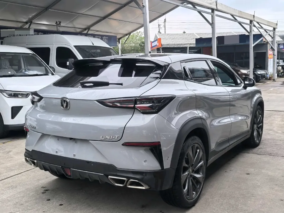 2020 ChangAn UNI-T 1.5T 180HP L4 7DCT,autocango,china used car exporter,china ev exporter,chinese used car exporter,chinese used ev exporter