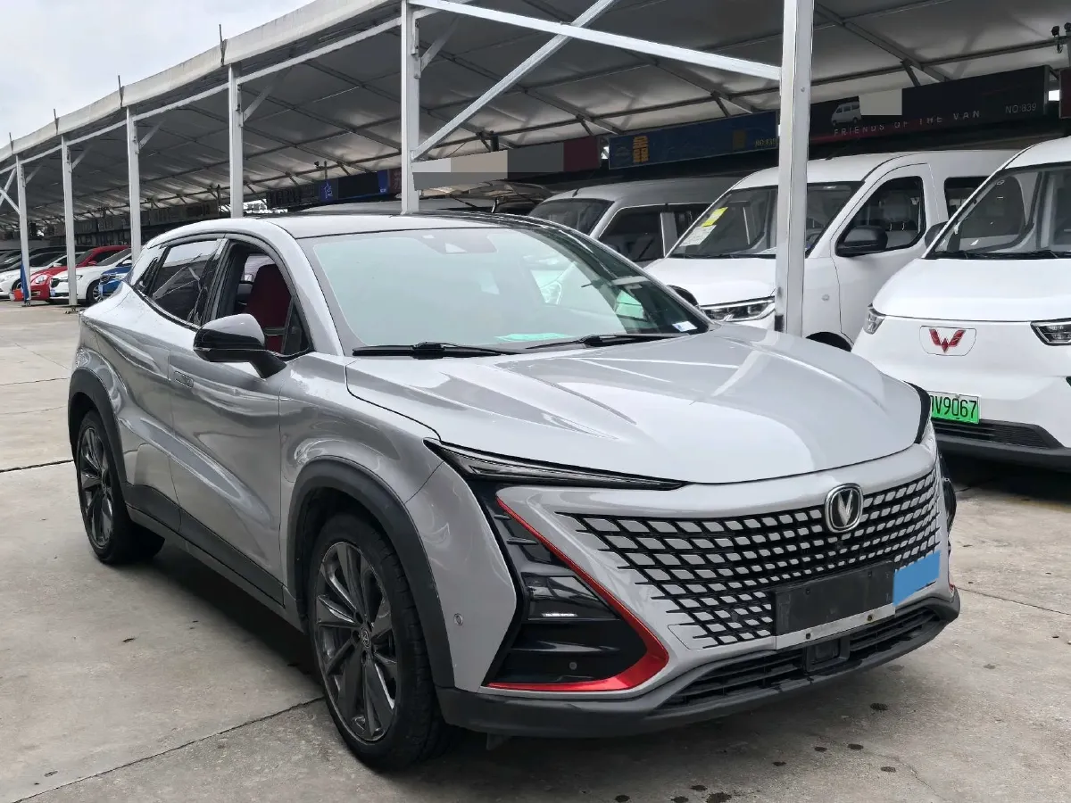 2020 ChangAn UNI-T 1.5T 180HP L4 7DCT,autocango,china used car exporter,china ev exporter,chinese used car exporter,chinese used ev exporter