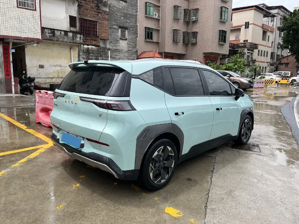 2022 Geely Okavango 1.8T 184HP L4 7DCT,autocango,china used car exporter,china ev exporter,chinese used car exporter,chinese used ev exporter