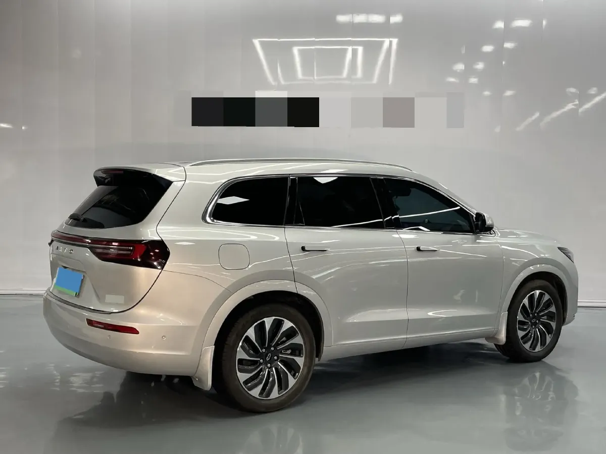 2024 AITO AITO M7 1.5T 152HP L4 REEV 40KWH,autocango,china used car exporter,china ev exporter,chinese used car exporter,chinese used ev exporter