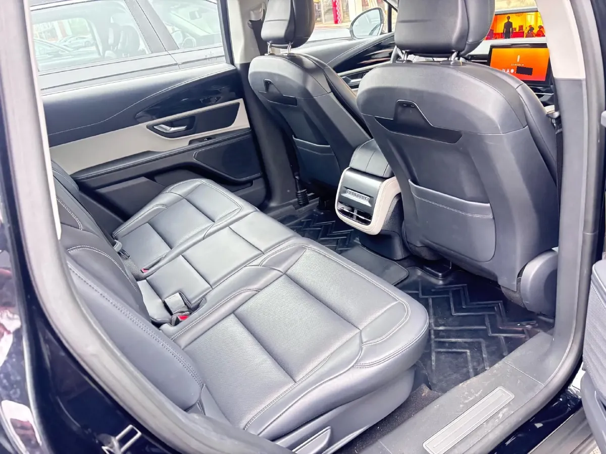 2025 Lincoln Nautilus 2.0T 282HP L4 E-CVT Hybrid,autocango,china used car exporter,china ev exporter,chinese used car exporter,chinese used ev exporter