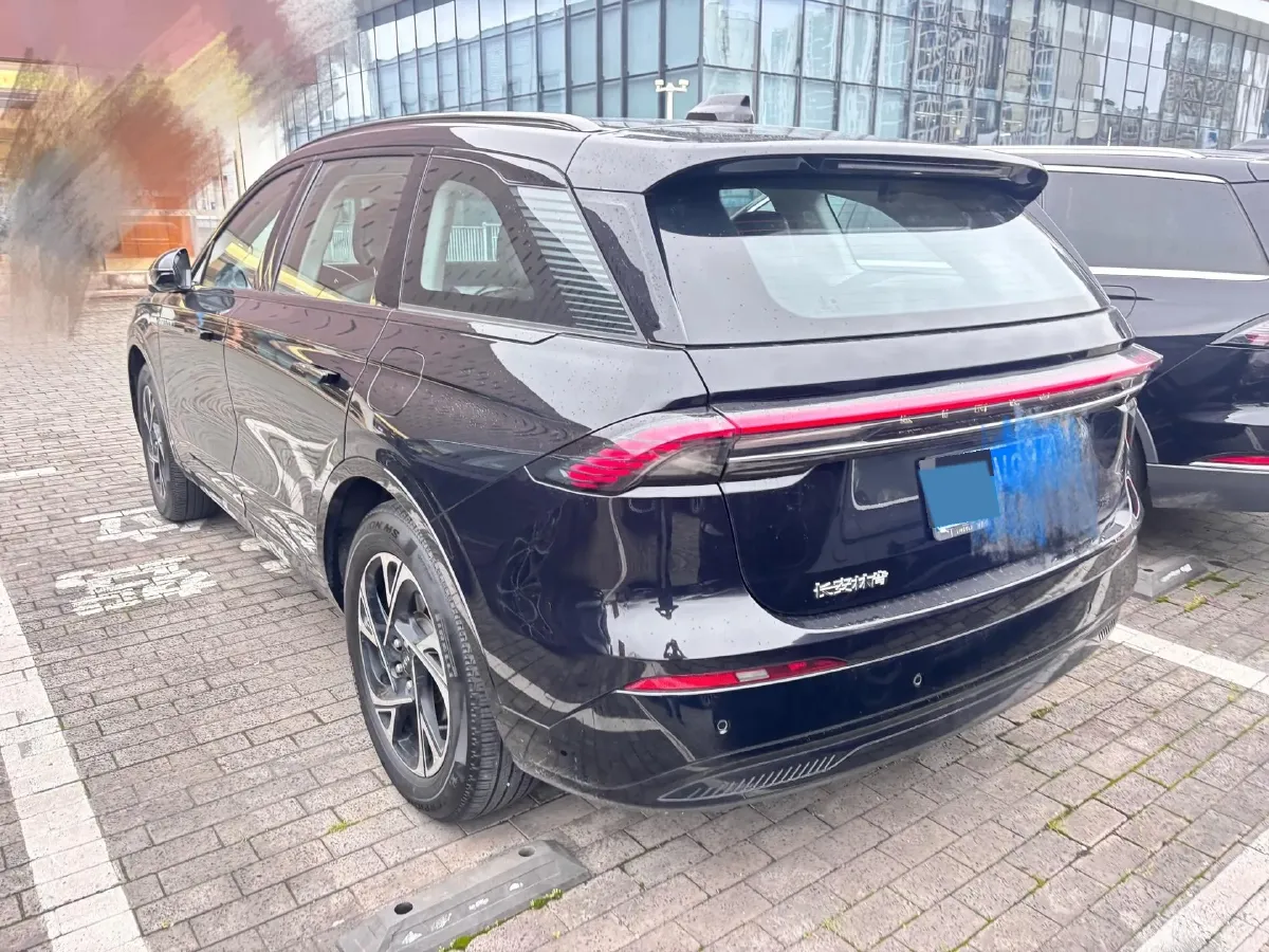 2025 Lincoln Nautilus 2.0T 282HP L4 E-CVT Hybrid,autocango,china used car exporter,china ev exporter,chinese used car exporter,chinese used ev exporter