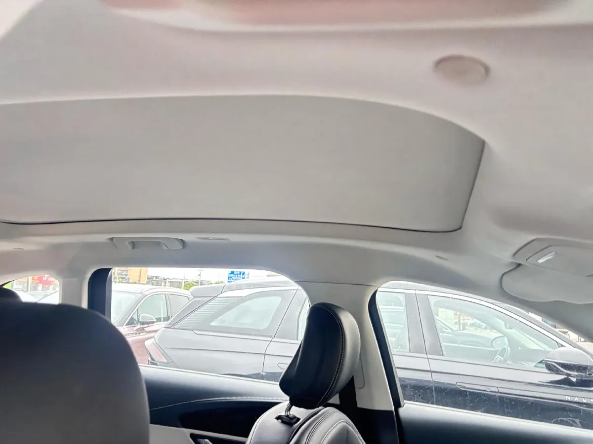 2025 Lincoln Nautilus 2.0T 282HP L4 E-CVT Hybrid,autocango,china used car exporter,china ev exporter,chinese used car exporter,chinese used ev exporter