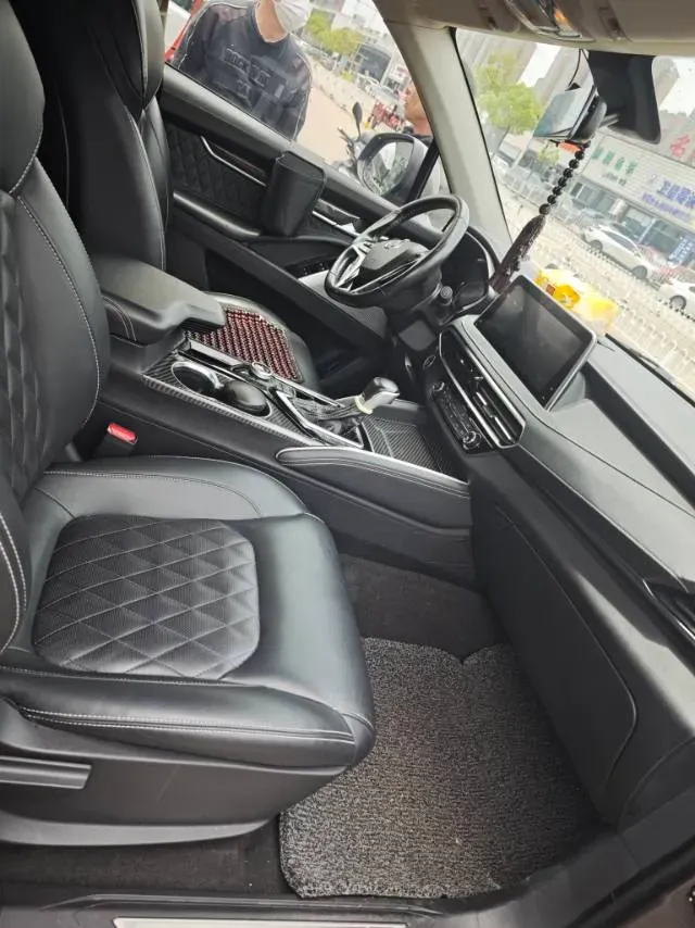 2017 MAXUS D90 2.0T 224HP L4 6AT,autocango,china used car exporter,china ev exporter,chinese used car exporter,chinese used ev exporter