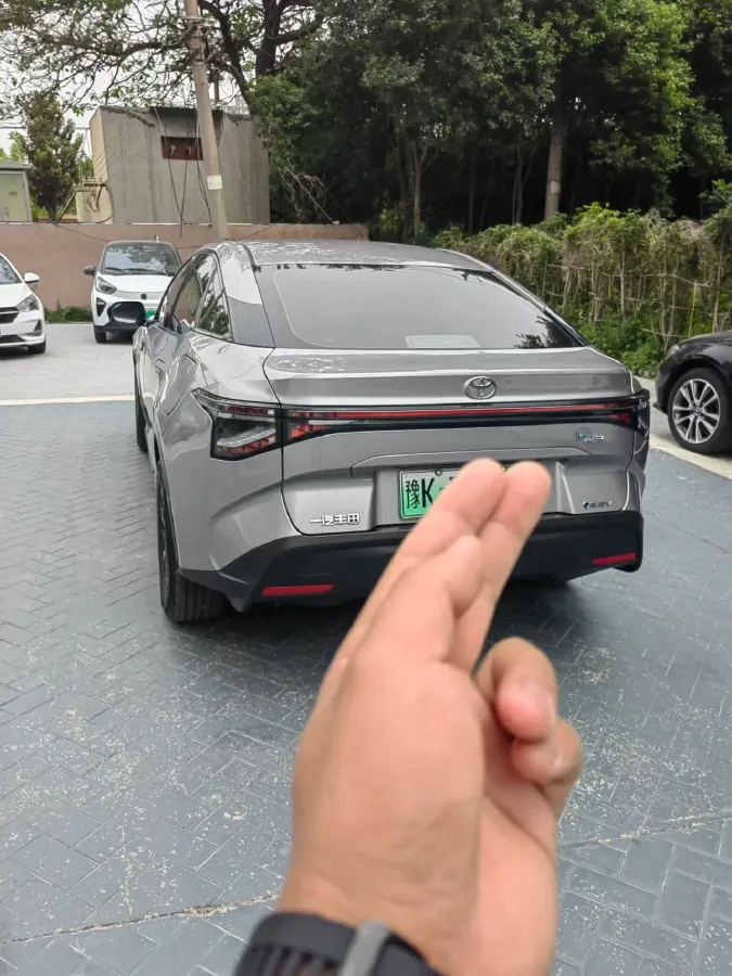 2023 Toyota bZ3 BEV 49.92KWH,autocango,china used car exporter,china ev exporter,chinese used car exporter,chinese used ev exporter