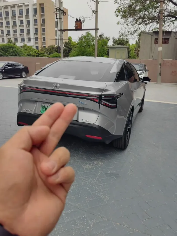 2023 Toyota bZ3 BEV 49.92KWH,autocango,china used car exporter,china ev exporter,chinese used car exporter,chinese used ev exporter