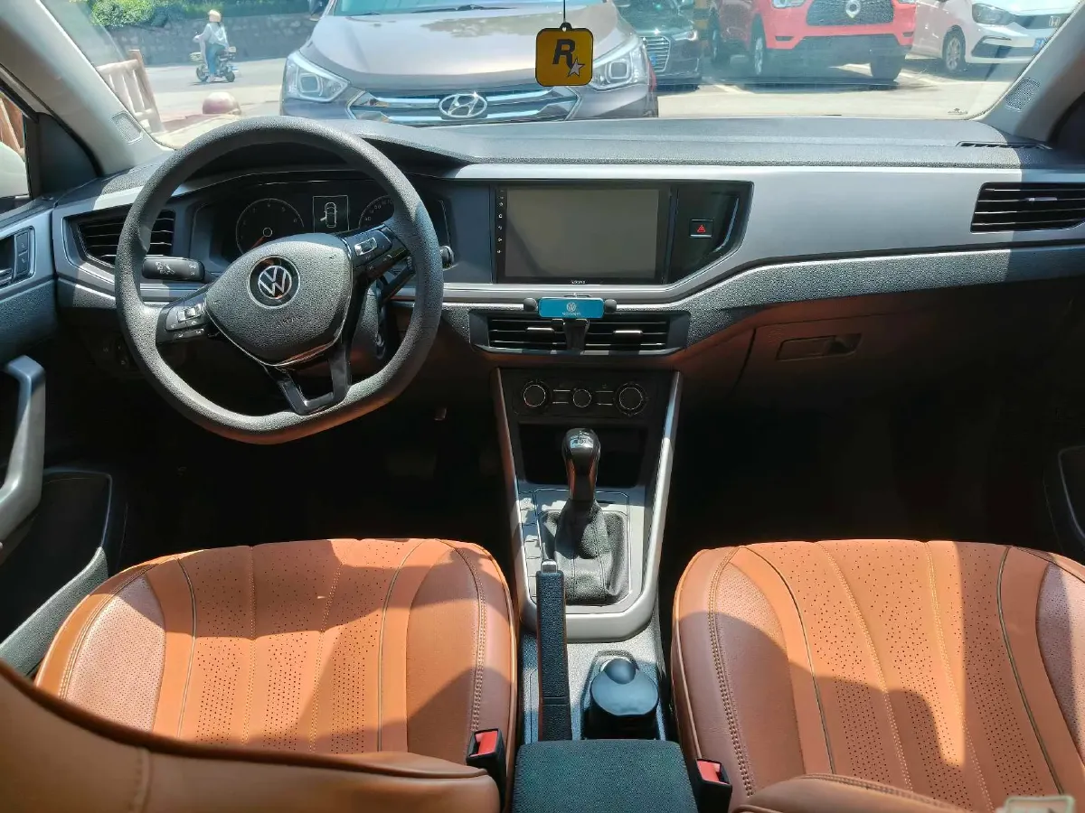 2021 Bestune T55 1.5T 169HP L4 7DCT,autocango,china used car exporter,china ev exporter,chinese used car exporter,chinese used ev exporter