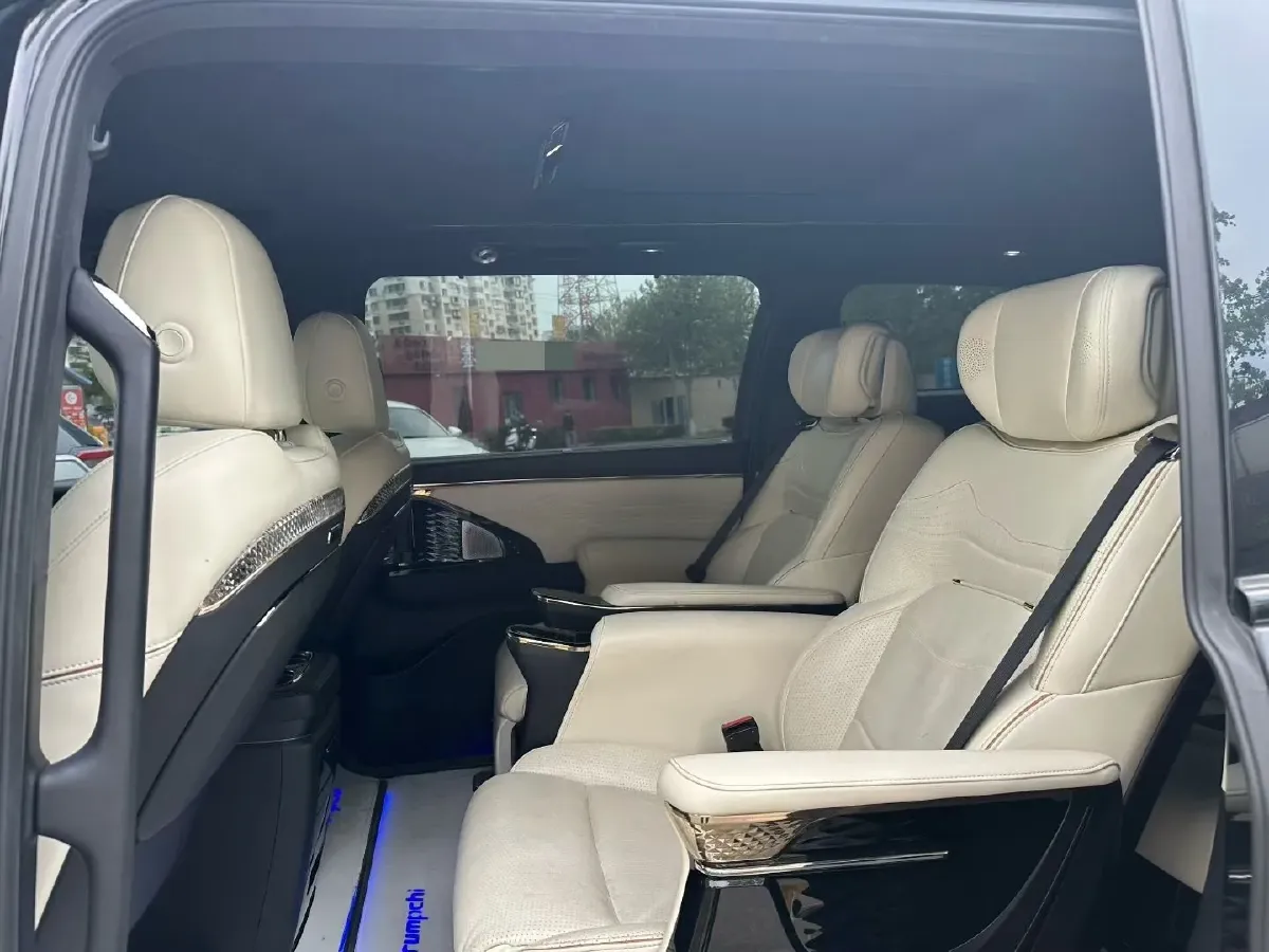 2023 GAC Trumpchi M8 2.0T 252HP L4 8AT,autocango,china used car exporter,china ev exporter,chinese used car exporter,chinese used ev exporter