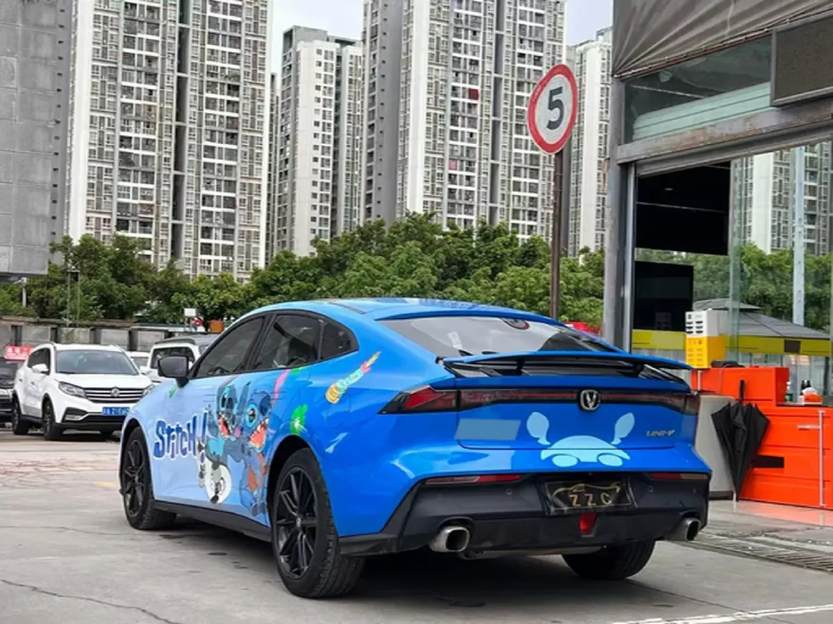 2022 ChangAn UNI-V 1.5T 188HP L4 7DCT,autocango,china used car exporter,china ev exporter,chinese used car exporter,chinese used ev exporter