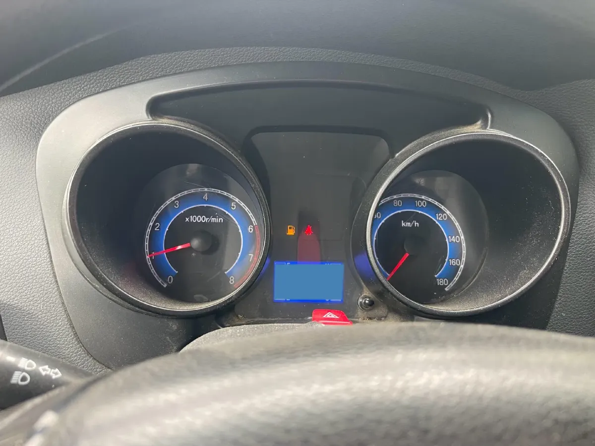 2018 ChangAn Kaicene ShenQi T20 1.5L 112HP L4 5MT,autocango,china used car exporter,china ev exporter,chinese used car exporter,chinese used ev exporter