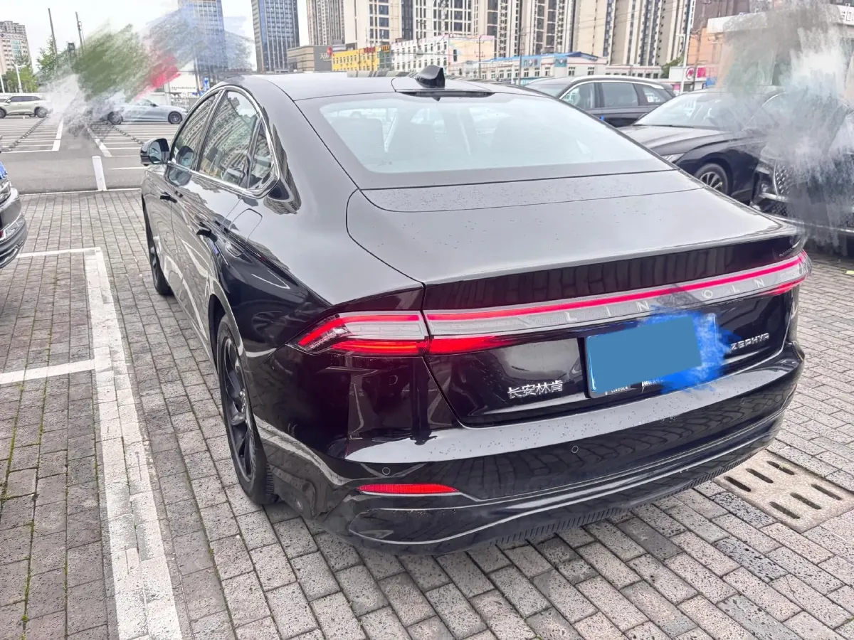 2025 Lincoln Z 2.0T 294HP L4 E-CVT Hybrid,autocango,china used car exporter,china ev exporter,chinese used car exporter,chinese used ev exporter