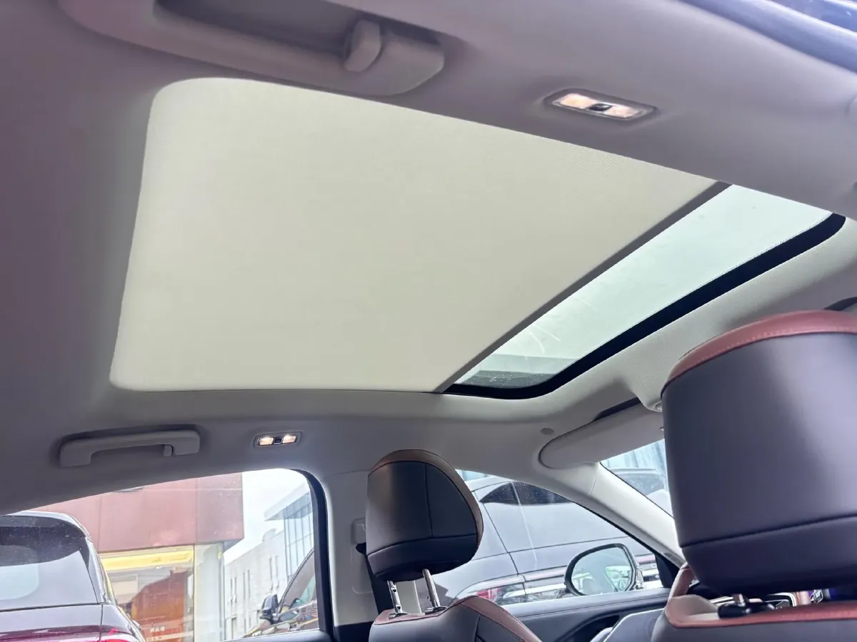 2025 Lincoln Z 2.0T 294HP L4 E-CVT Hybrid,autocango,china used car exporter,china ev exporter,chinese used car exporter,chinese used ev exporter