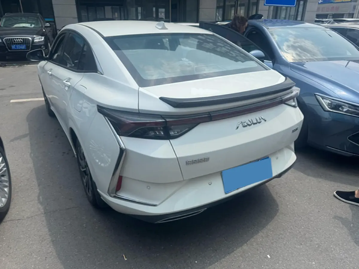 2021 DongFeng Aeolus YiXuan 1.5T 150HP L4 6DCT,autocango,china used car exporter,china ev exporter,chinese used car exporter,chinese used ev exporter