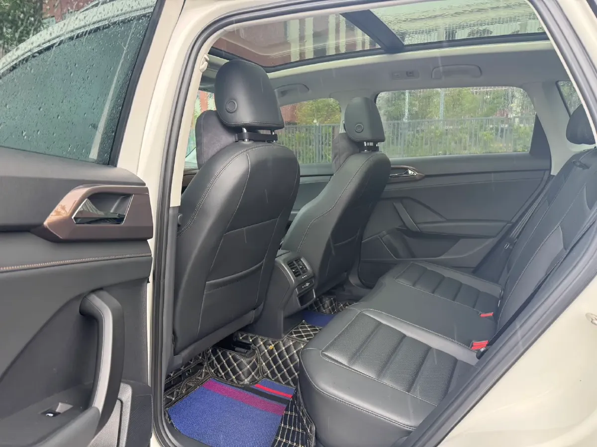 2022 Volkswagen Tharu 1.4T 150HP L4 7DCT,autocango,china used car exporter,china ev exporter,chinese used car exporter,chinese used ev exporter