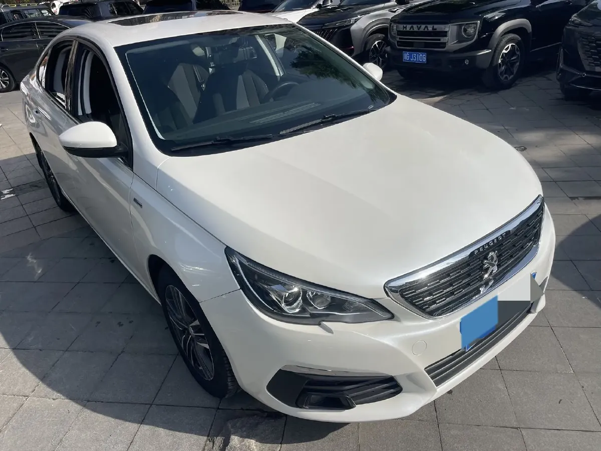 2018 Peugeot 308 1.2T 136HP L3 6AT,autocango,china used car exporter,china ev exporter,chinese used car exporter,chinese used ev exporter