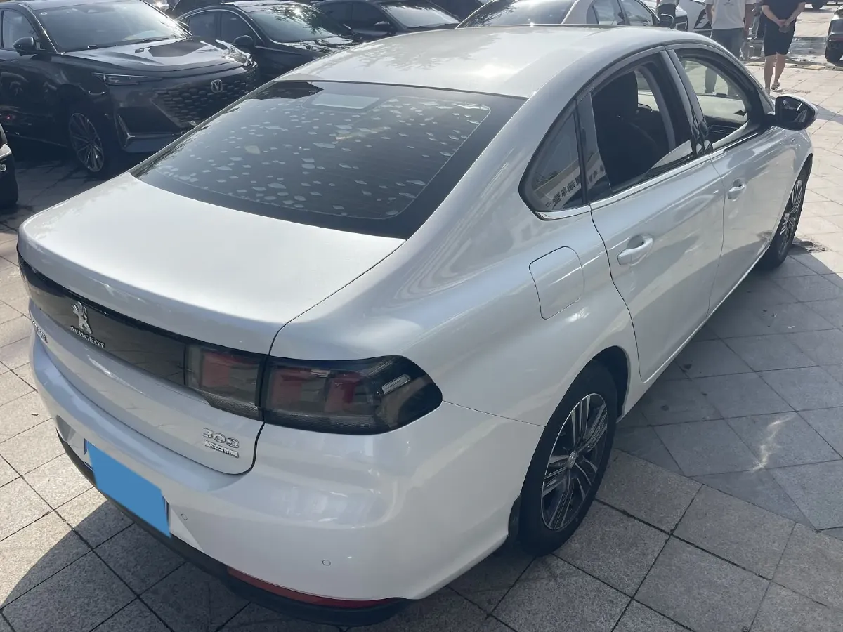 2018 Peugeot 308 1.2T 136HP L3 6AT,autocango,china used car exporter,china ev exporter,chinese used car exporter,chinese used ev exporter
