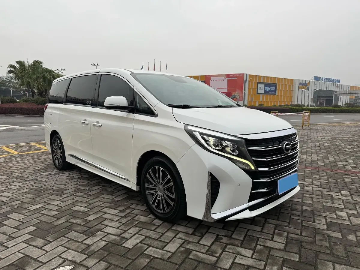 2021 GAC Trumpchi M8 2.0T 252HP L4 8AT,autocango,china used car exporter,china ev exporter,chinese used car exporter,chinese used ev exporter