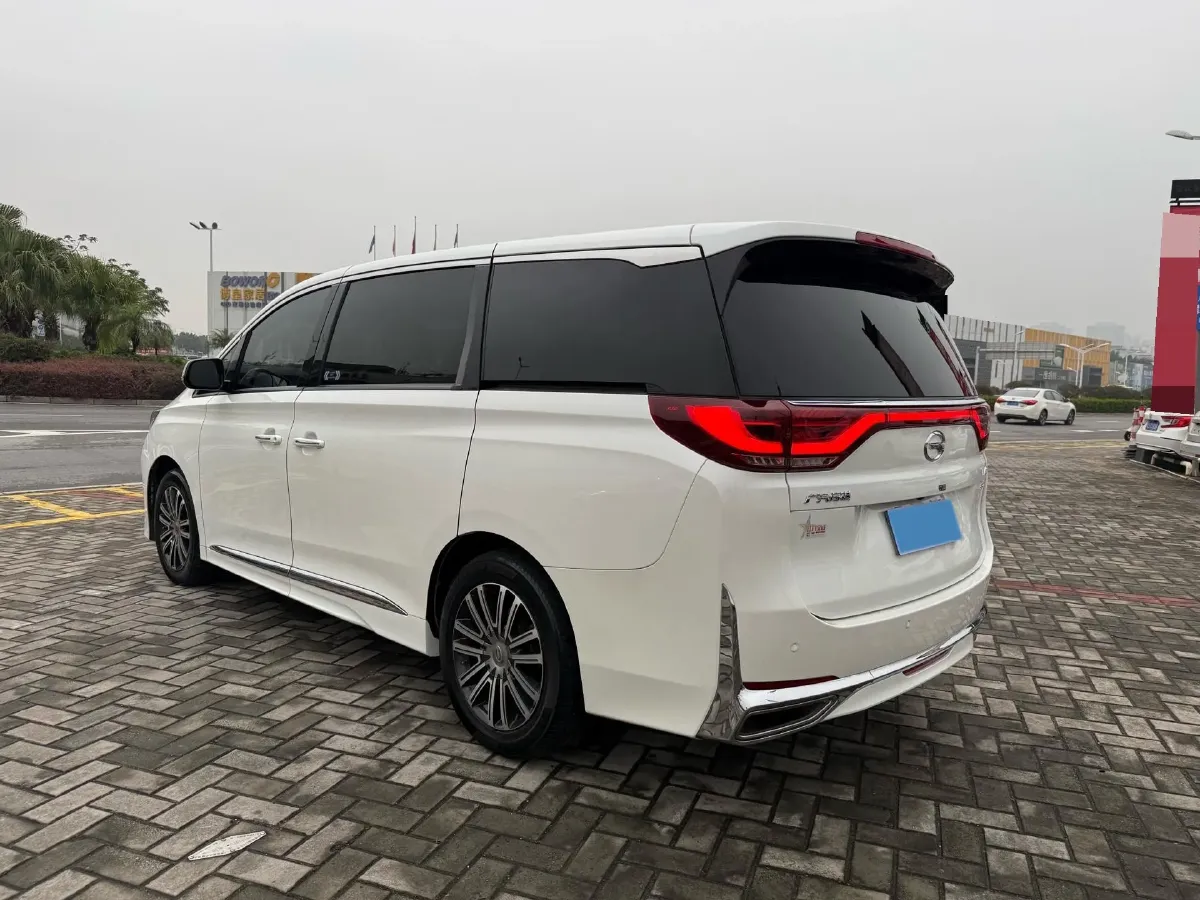 2021 GAC Trumpchi M8 2.0T 252HP L4 8AT,autocango,china used car exporter,china ev exporter,chinese used car exporter,chinese used ev exporter