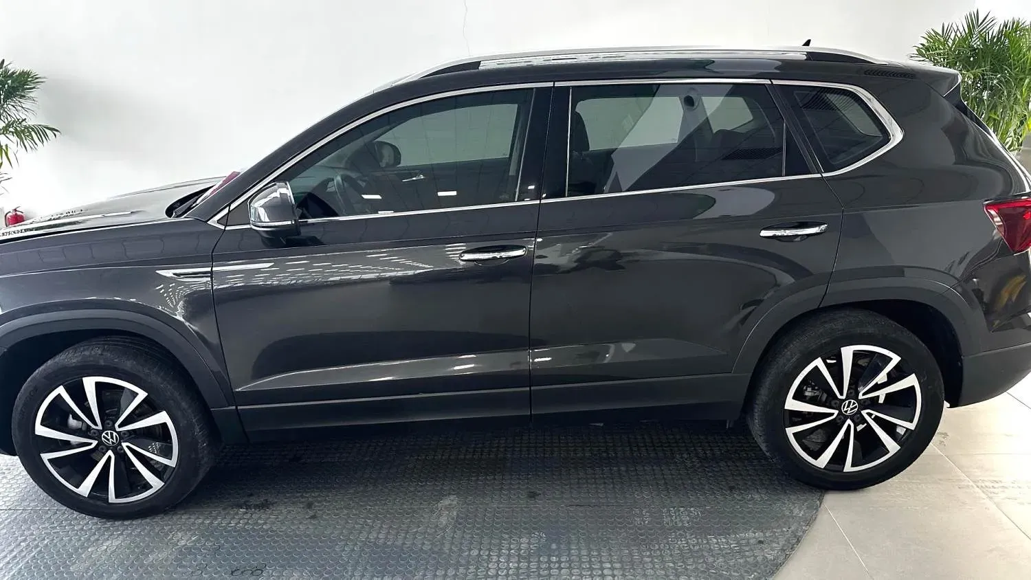 2021 Volkswagen Tharu 1.4T 150HP L4 7DCT,autocango,china used car exporter,china ev exporter,chinese used car exporter,chinese used ev exporter