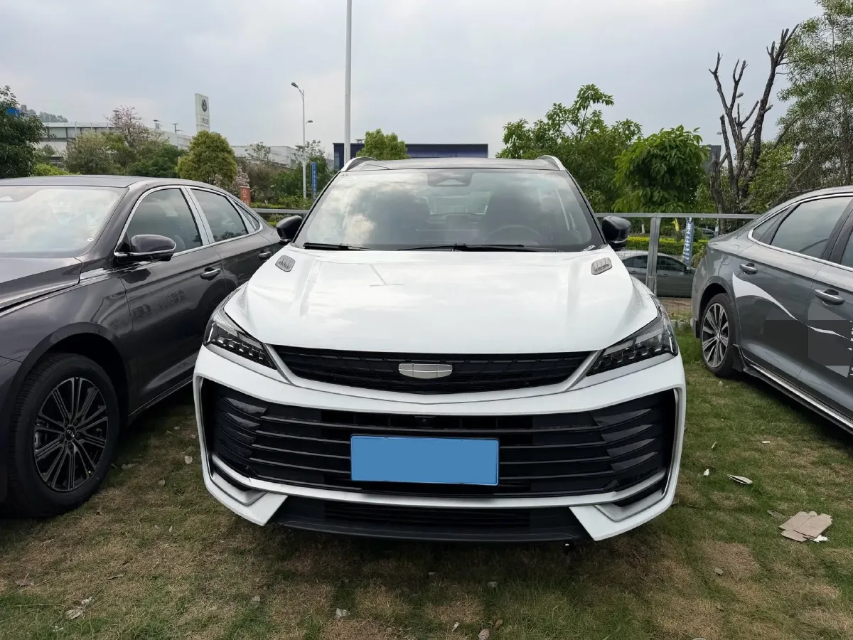 2025 Geely Coolray 1.5T 181HP L4 7DCT,autocango,china used car exporter,china ev exporter,chinese used car exporter,chinese used ev exporter